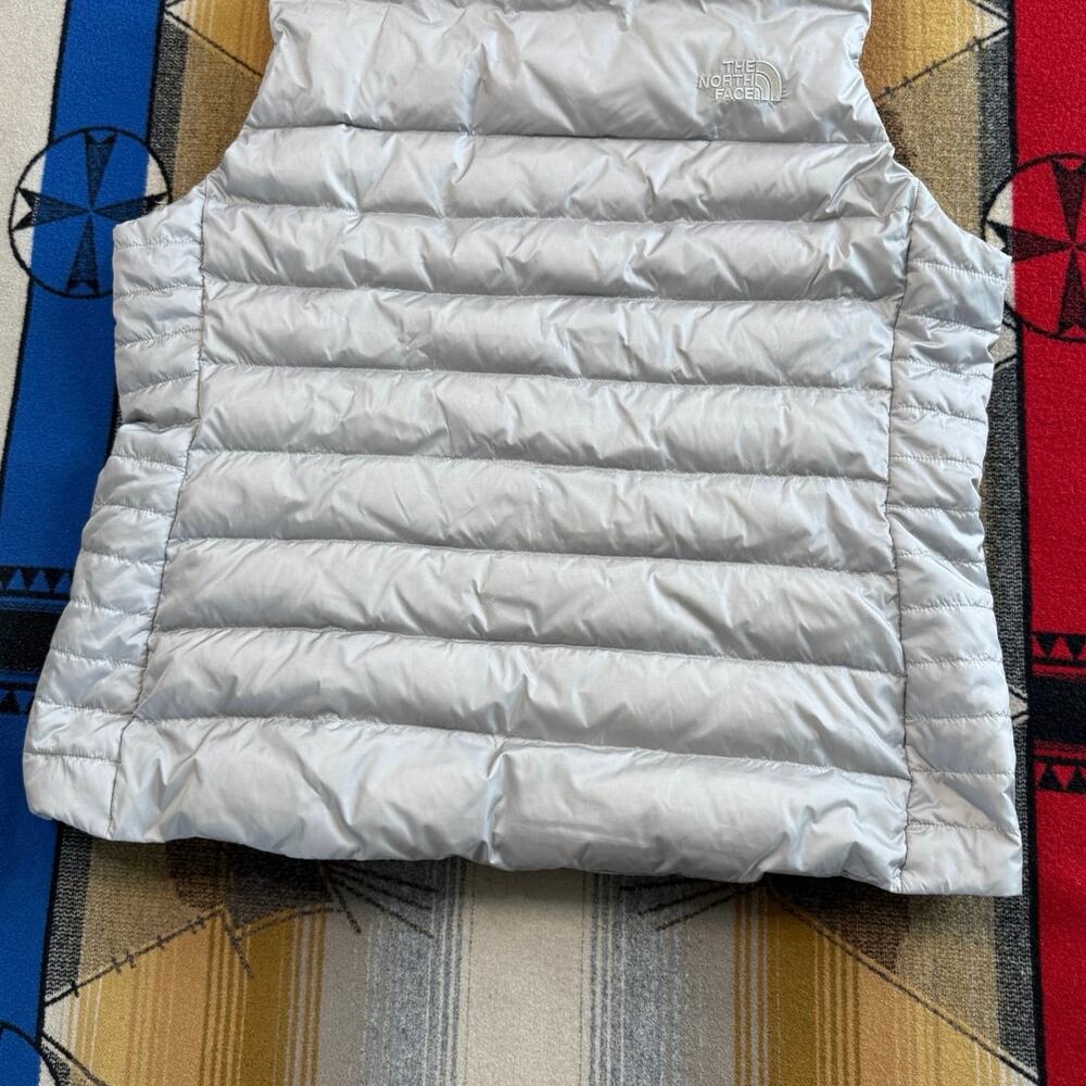 Women’s The North Face 550 Down Filled Puffer Vest Size 2XL Gray Outdoor - Picture 10 of 12